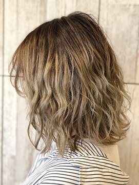 プログレス 荻窪店(PROGRESS) ホワイトグラデーション