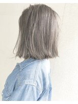 ヘアーアンドアトリエ マール(Hair&Atelier Marl)&nbsp;【Marl】ラベンダーグレージュカラーの切りっぱなしボブ♪