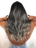 アンダーバーホワイト 鳳店(_WHITE)&nbsp;☆３Dハイライトグラデーション☆