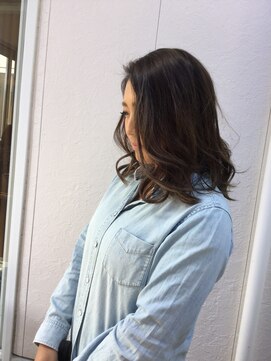 ヘアーディレクションイアス (HAIR DIRECTION eAs) セミロング