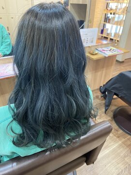 ヘアーサロン リーベ 清瀬店(Hair Salon Liebe) ネイビーカラー