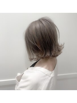 エイト 横浜店(EIGHT) ラベンダーグレージュ