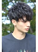 黒髪前下がりショート