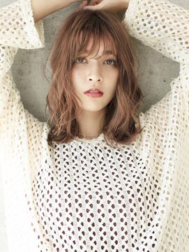 ラミ(L'ami) 抜け感ミディアムレイヤー☆ラベンダーベージュ