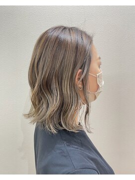 フロート 小阪店(float) インナーカラー　ヌナボブ チャンモリ ボブルフ