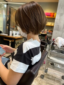 トレ(tre.) 甲子園口/髪質改善/白髪染め/ショート/酸性ストレート/美容室