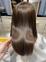 リーオオサカ(Lee Osaka)&nbsp;【髪質改善】酸性ストレート×リンゴ幹細胞培養液/kana