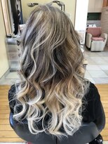 バニラ 重信店(VENIRE)&nbsp;バレイヤージュカラー