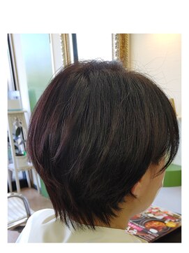 ヘアー リ ミックス(HAIR Re-MIX) 【ブログ投函日 2021/2/2】顔周り束感の出る‥耳かけショート♪