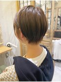マッシュショート/くびれ