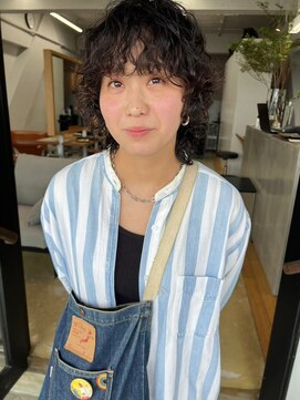 フィルム(FiLMs) ウルフ×ハードパーマ