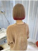 10代20代ハイトーンミルクティーベージュ裾カラーミニボブ
