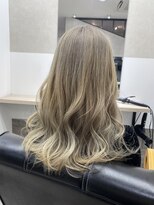 ラフィット 下大利店(lafit)&nbsp;【かじ】white beige/ lafit 下大利@kaji_de_experiences