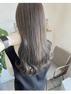 リリィ 津南店(Lilie) オリーブベージュ