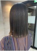 ストレート×切りっぱなしヘア