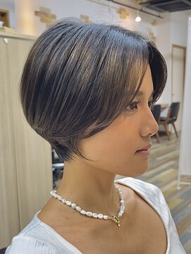 ラヴィエール(LAVIERE by R-EVOLUT) ショートボブ/黒髪スタイル【柏・柏駅】