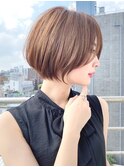 丸みのある大人可愛いショートボブハイライト