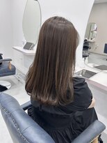 リノ(Lino) くすみベージュ/セミロング/ツヤ髪