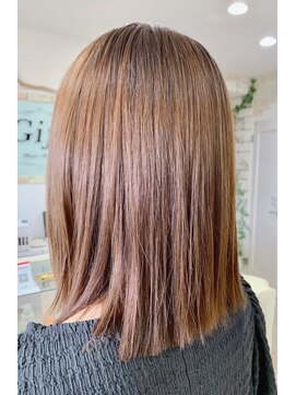 ヘアールーム ギフト(Hair Room Gift) ミディアムスタイル