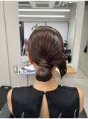 短い髪のカチモリシニヨンヘア【清板】