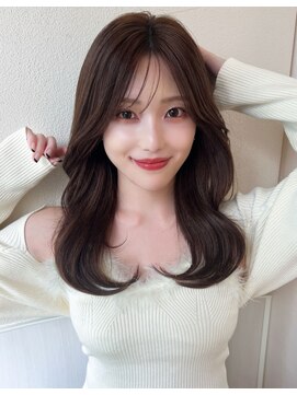 アフロートフクオカ(AFLOAT FUKUOKA) 【AFLOAT福岡】小顔前髪ありひし形レイヤーカット