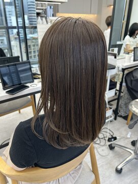 ビューナゴヤ 名駅(VIEW NAGOYA) オリーブベージュ/ブリーチ無し/前髪カット/似合わせカット