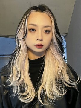 アルカナ 明治神宮前原宿(ARCANA) ホワイトベージュ　デザインカラー　レイヤー　インナーカラー