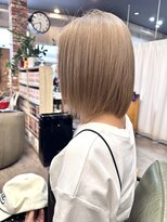 ルーナヘアー(LUNA hair)&nbsp;ミルクティーベージュ/ブリーチリタッチ/ボブ10代20代30代40代