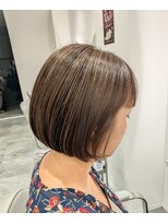 リュール バイ ヘッドライト 北千住店(lueur by HEADLIGHT) 大人艶髪xミニボブ/ハイライト/白髪ぼかし/スタイリング楽ちん