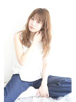 ヴィッカエコル (vicca 'ekolu)&nbsp;《vicca　横山》2016フェザーベージュロング