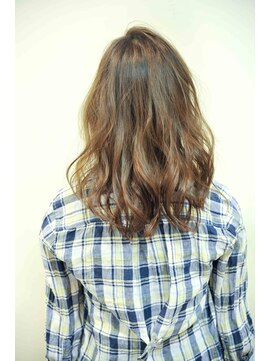 ルーフ 用賀(ROOF) 秋アッシュカラーゆるふわ外国人風ラフパーマ【用賀】