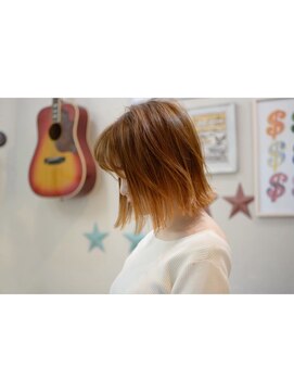 ラッシュグラス(Rush grass) 夏を先取りオレンジカラー