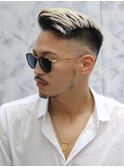 外国人風ホワイトカラー×スキンフェード×かき上げバング