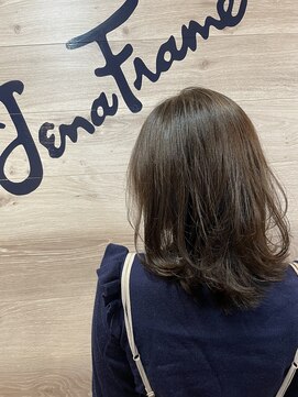 コン(KON) オリーブグレージュ