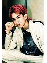 トローノ 栄(TRONO)&nbsp;【TRONO本丸】アップバング×ショートウルフ×ピンク