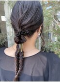 ひと癖ある参列ヘアセット