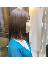 ミィ 浦和(mee)&nbsp;【mee.】ユウ　ボブ　ベージュ　縮毛矯正　前髪