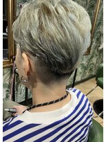マドゥーズ ヘアショップ(Madoo's hair shop)&nbsp;ブリーチリタッチ