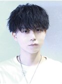 緩めツイストスパイラルパーママッシュツーブロック刈り上げ