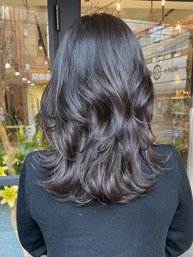 アイフィール アヴェダ 瑞江店(i feel AVEDA) 【藤田】韓国風ミディアムの外ハネレイヤー