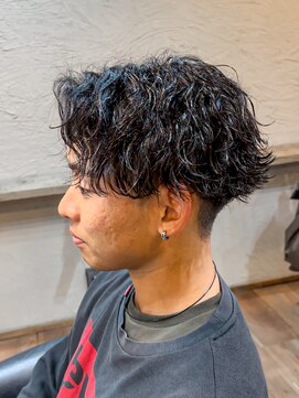 ミオ ベガ(Mio'' VEGA) 【波巻きパーマ】前髪上げスタイル