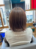 スタジオ アルファプラス 日暮里店(studio α+)&nbsp;ステップボーンカットカットボブショートハイライト白髪ぼかし