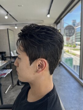 エイル 北堀江(Eir) 【韓国現地でトレンド１位】【スリックバックショート】