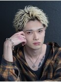 スパイキーフェザーショート
