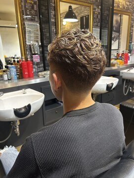 バーバーブロス(BAR BER bro's) ウェーブパーマ