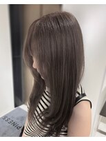 ハピネス 梅田茶屋町店(HAPPINESS)&nbsp;ミルクティーグレージュ グレー ブリーチカラー レイヤーロング