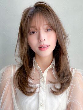 アグノス 青山(Agnos) 小顔レイヤーカットクラゲヘアーココアベージュオリーブグレー