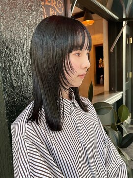 フェイスレイヤー/切りっぱなし/ミディアムヘア/地毛風カラー