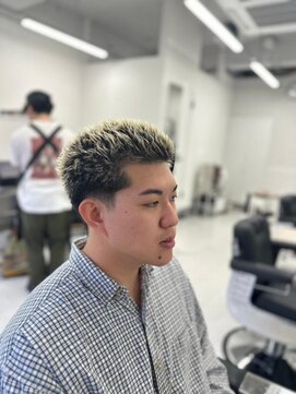 ラフカッターズ 立川店別館 スパイキーショート【立川/理容室/床屋/顔剃り/シェービング】