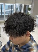 動きが出るメンズ波巻きパーマ